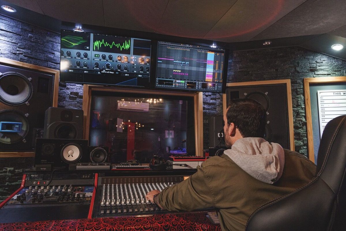 Beau McLeod (Bohemyth) in the studio